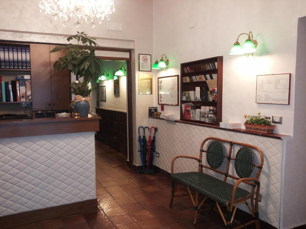 Hotel Al Corso Legnano Kültér fotó